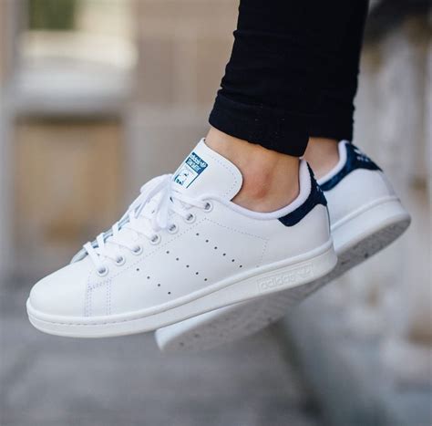 stan smith sneakers for women